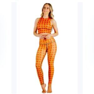 Yoga Democracy Groovy Girl Printed Yoga .Size Medium